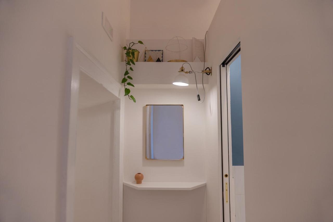 Interno21 Bed & Breakfast Napoli Bagian luar foto