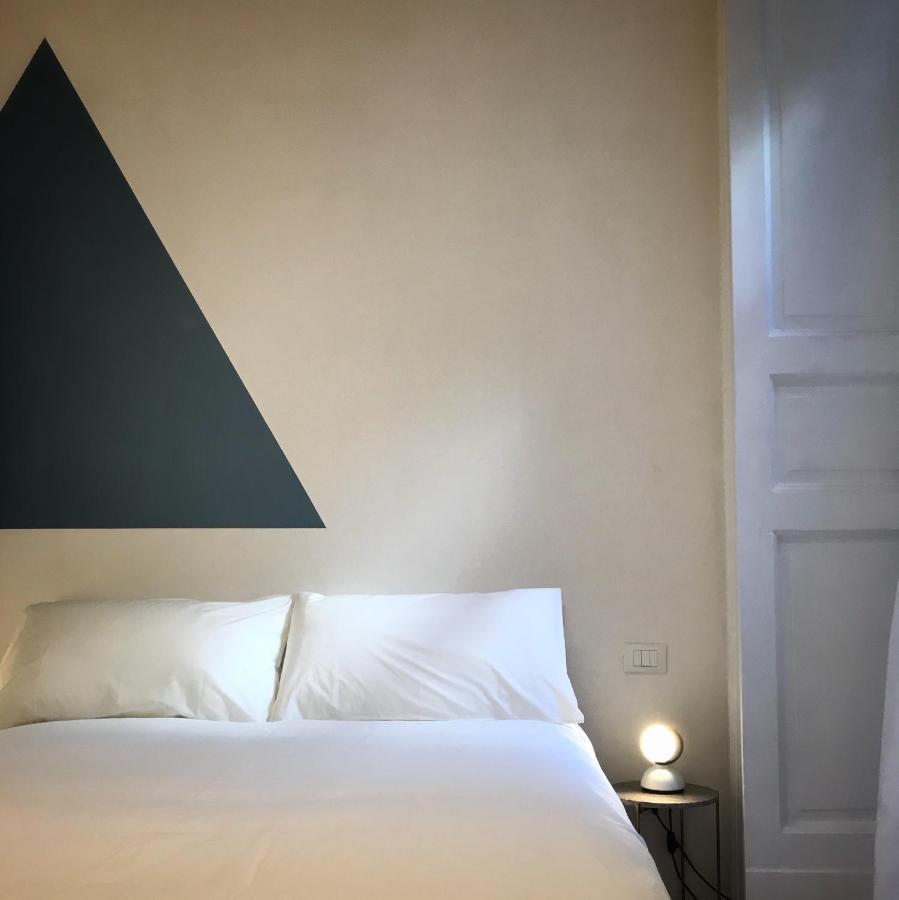Interno21 Bed & Breakfast Napoli Bagian luar foto