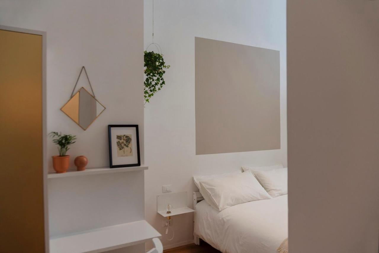 Interno21 Bed & Breakfast Napoli Bagian luar foto